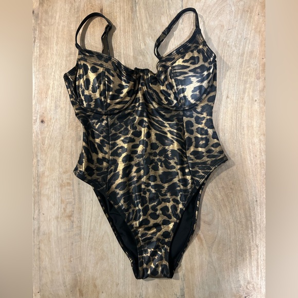 Good American Other - NWOT Good American Leopard Print One Piece Swimsuit - Women’s Size Small